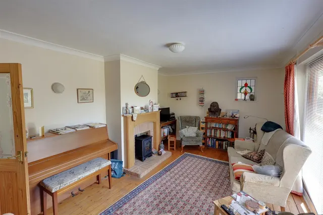 Culver Street, Newent, GL18, photo 2
