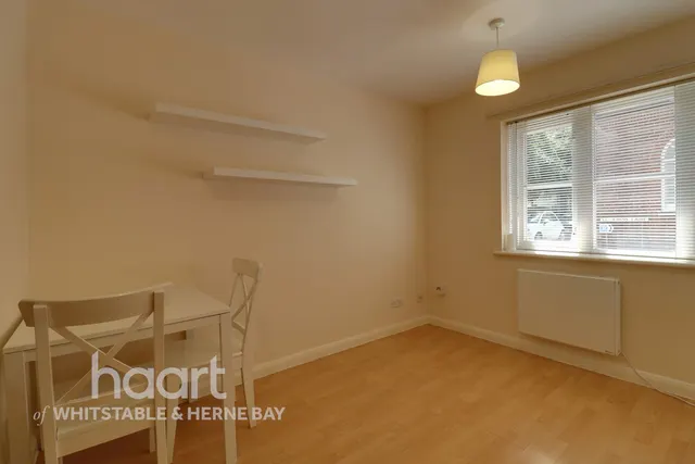 St Johns Lane, Canterbury, CT1, photo 2