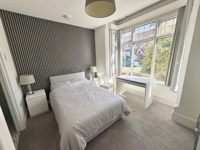 Herbert Road, Bearwood, B67, photo 3