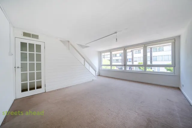 Wakefield Gardens, London, SE19, photo 2