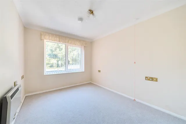 Poole Road, Bournemouth, BH2, photo 3