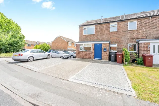 Charles Avenue, Chichester, PO19, photo 1