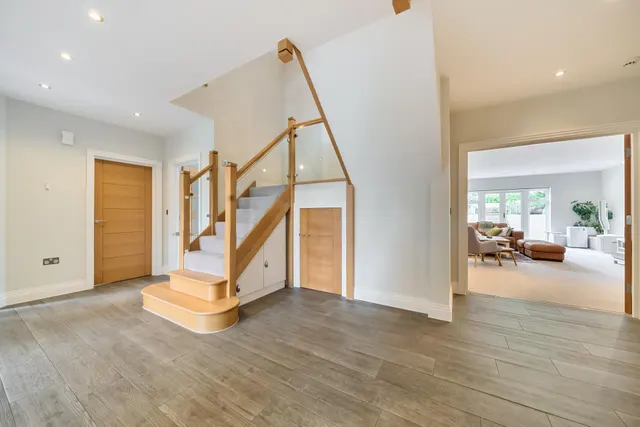 Forest Drive, Kingswood, photo 3