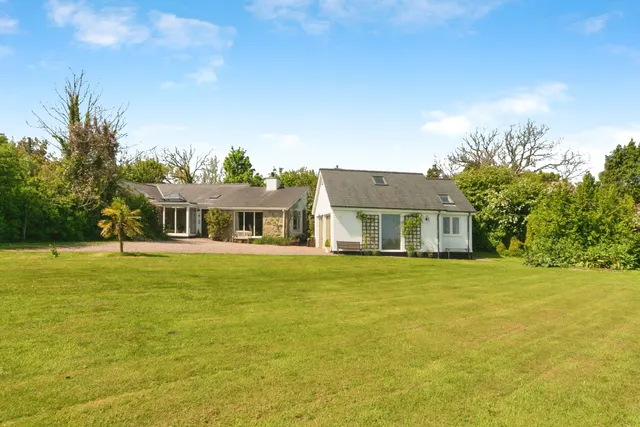 Mynydd Bodafon, Sir Ynys Mon, LL71, photo 3