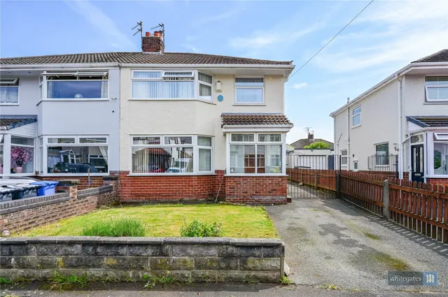 Chestnut Avenue, Huyton, L36, photo 1
