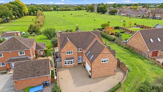 Main Street, Pollington, DN14, photo 1