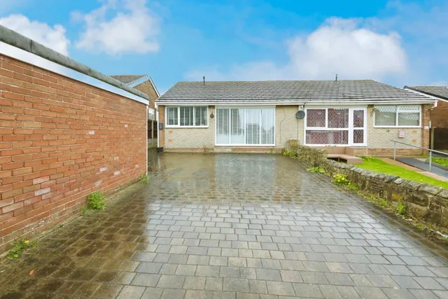 Stone Close, Ravenfield, Rotherham, South Yorkshire, S65, photo 1