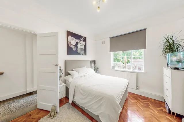 Regent Square, Bloomsbury, WC1H, photo 3