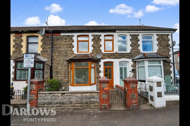 Woodland Terrace, Pontypridd, photo 1