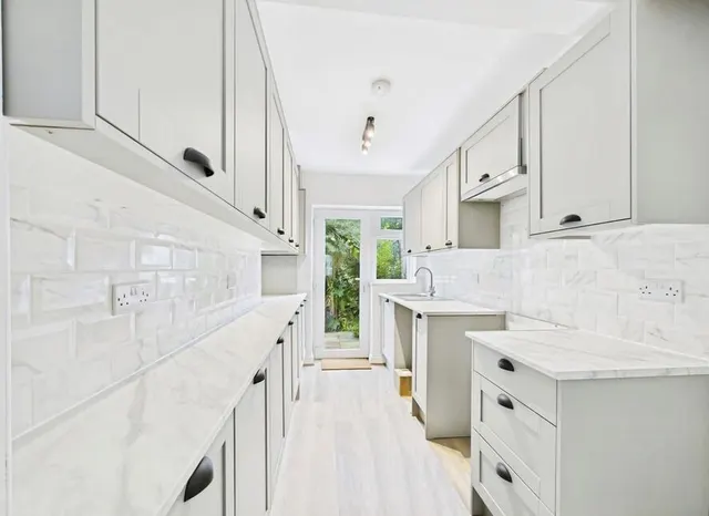 Photo 3 — Turner Road, Worthing, West Sussex, BN14