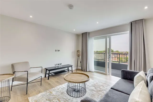 Purley Avenue, London, NW2, photo 2