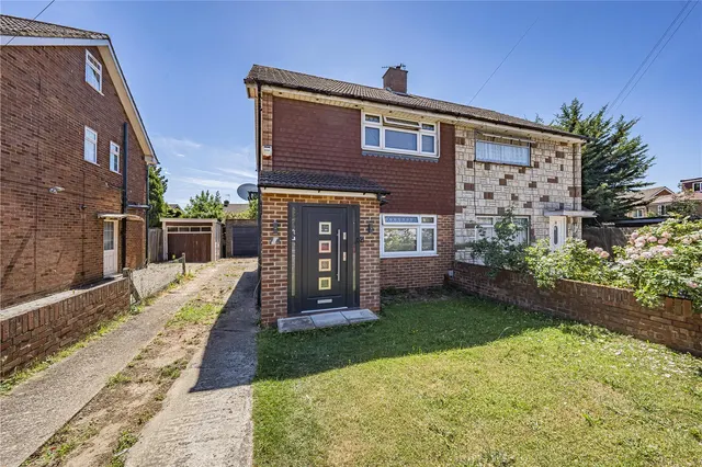 Coleridge Way, West Drayton, UB7, photo 1