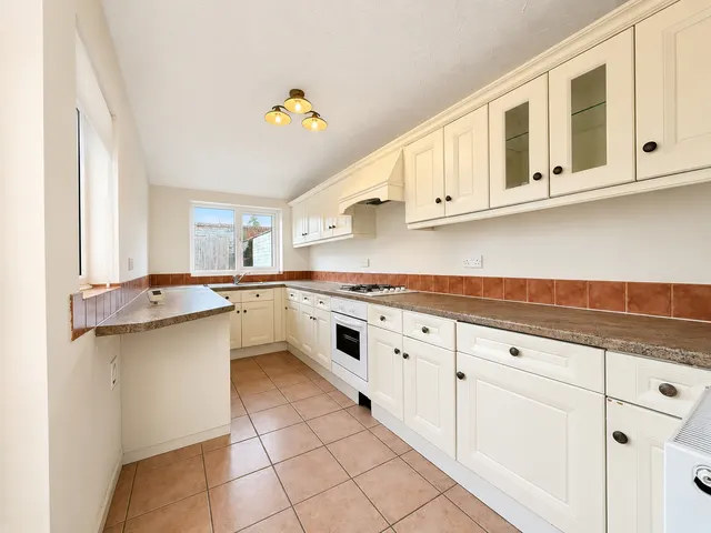 Marston Road, Stafford, ST16, photo 2