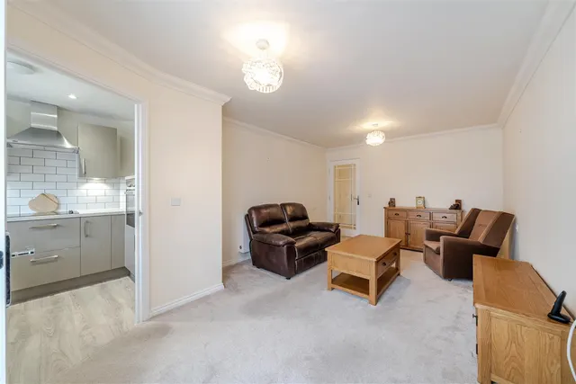 Addington Road, Selsdon, CR2, photo 2