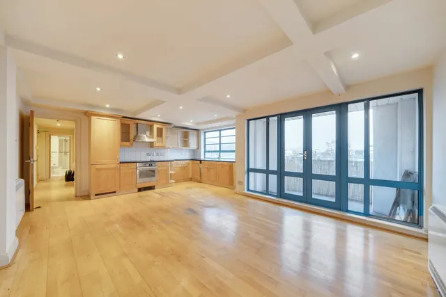 Vanbrugh Hill, SE10, photo 1