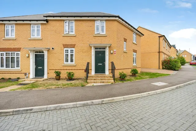 Peregrine Way, Wixams, Bedford, Bedfordshire, MK42, photo 1
