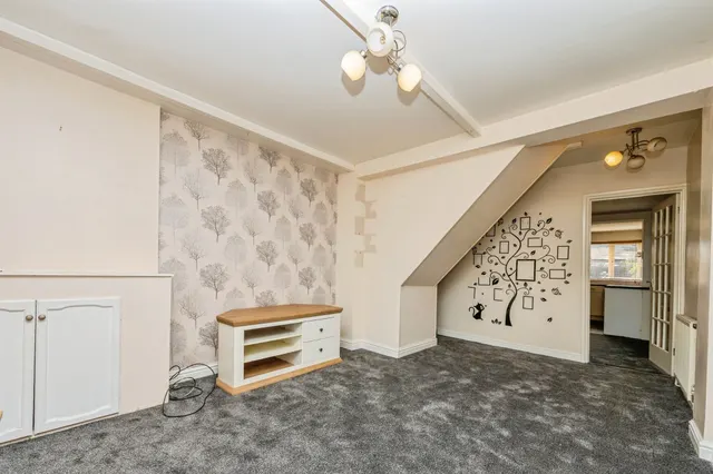 Alcester Road, Studley, B80, photo 3