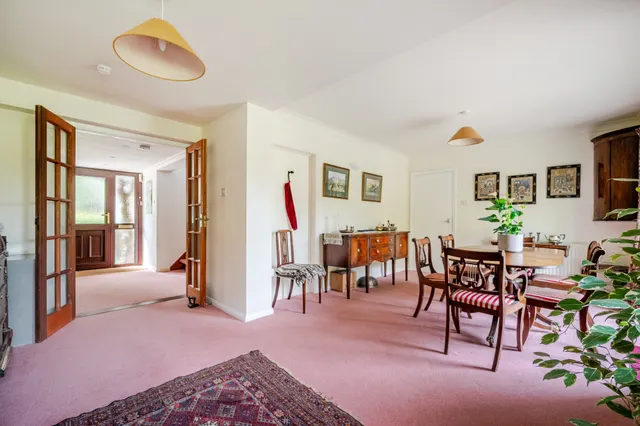 Photo 3 — Hewshott Grove, Liphook, GU30