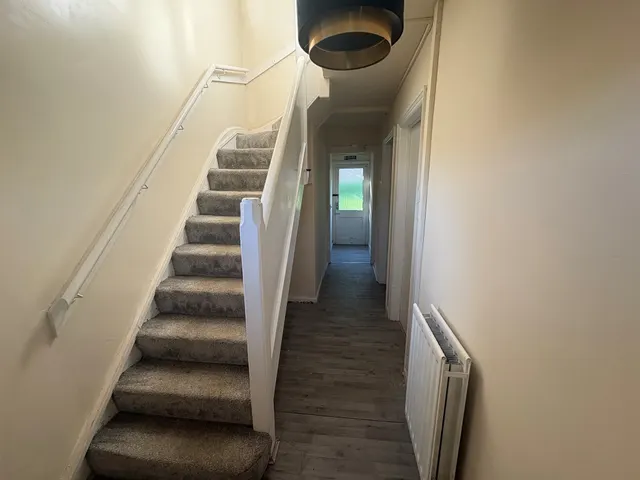 Central Avenue, Stourbridge, DY9, photo 3