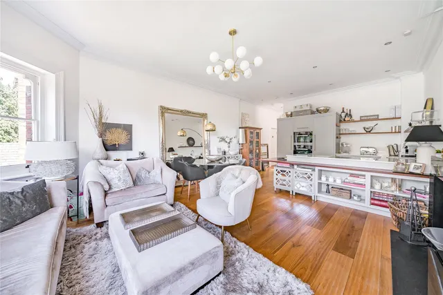 Photo 2 — Chevender, Prince Imperial Road, Chislehurst, BR7