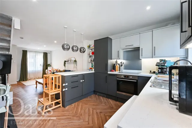 Veronica Gardens, Streatham Vale, SW16, photo 3