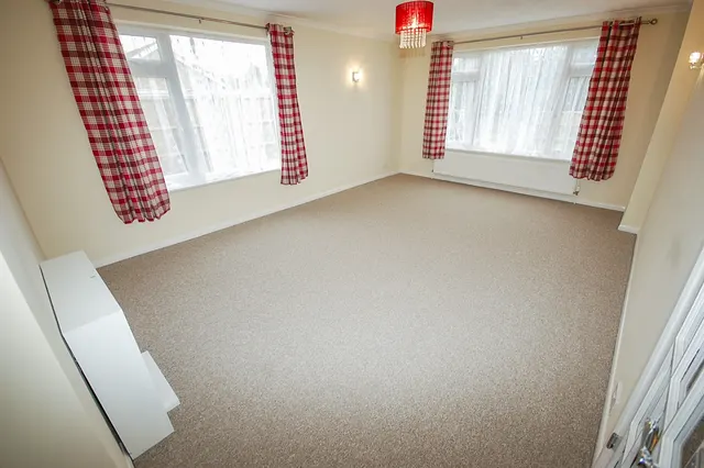 Photo 3 — Godson Avenue, Heckington, Sleaford