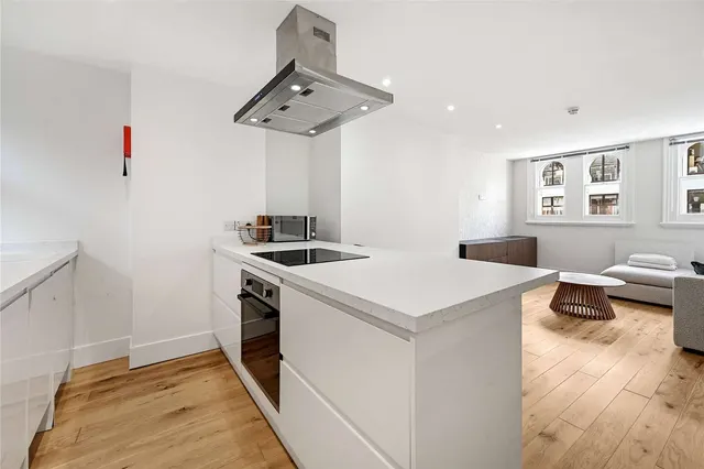 Hallam Street, London, W1W 6NW, photo 1