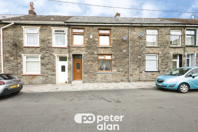 Glasbrook Terrace, Mountain Ash, CF45, photo 1