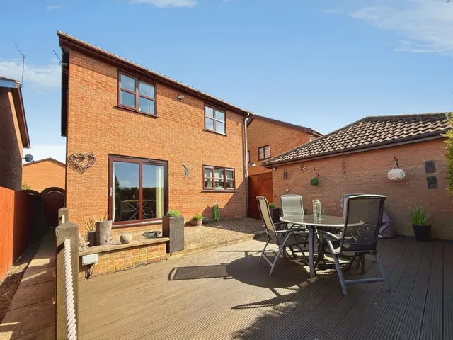 Priory Way, Lea, DN21, photo 1