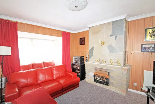 Photo 3 — Milton Road, Welling