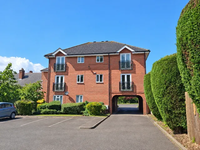 Lichfield Road, Walsall, WS9, photo 1