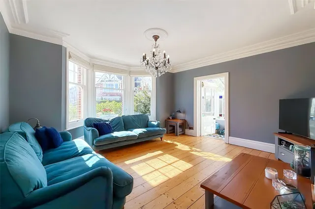 Littlehampton, BN17, photo 2