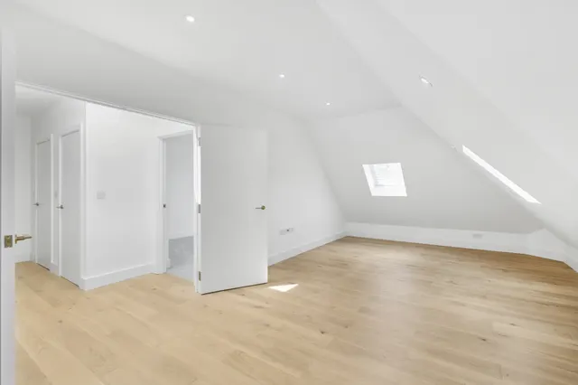 Ionic Apartments Bessborough, HA1, photo 3