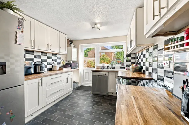 Magenta Close, Bletchley, MK2, photo 3