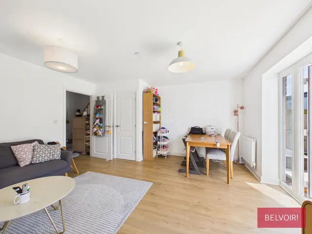 Photo 3 — Prestwich Gardens, Llay, LL12