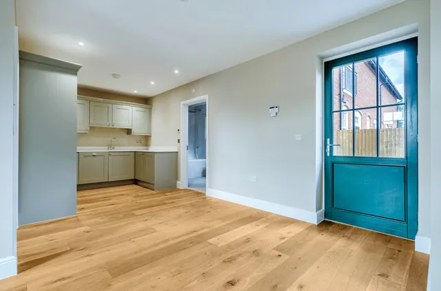 Embley Lane, East Wellow, SO51, photo 3