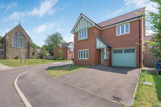 Church Vale, Worsley, M28, photo 1