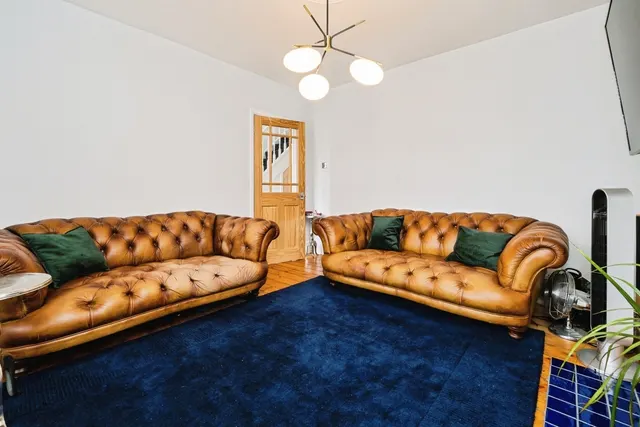 Photo 3 — Marmion Avenue, London, E4