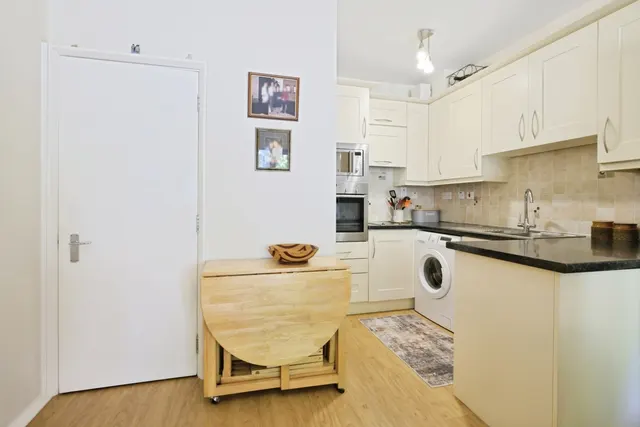 Winton Hill, Stockbridge, SO20, photo 2
