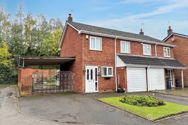 Southfield Close, Weddington, CV10, photo 1
