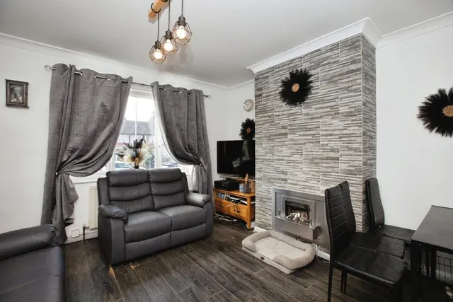 Hodder Street, Burnley, BB10, photo 2
