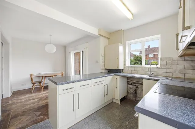 Bradshawe Waye, Hillingdon, UB8, photo 3