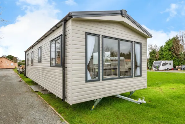 Lincoln Road, Tuxford, NG22, photo 1