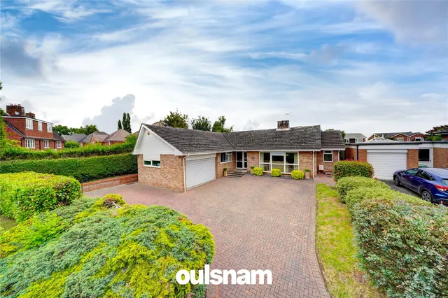 The Orchard Lea, Droitwich, Worcestershire, WR9 7AL, photo 1