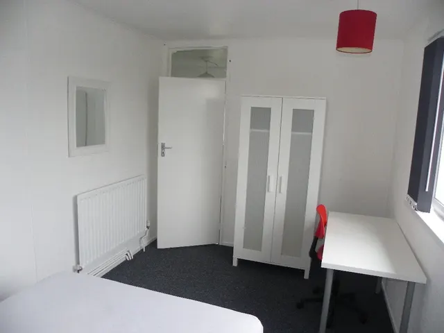 Dilcock Way, Coventry, photo 3