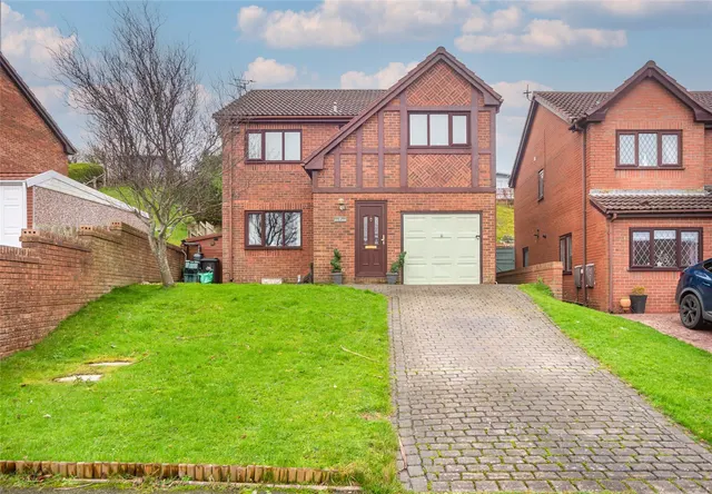 Bryn Cadno, Colwyn Bay, LL29, photo 1