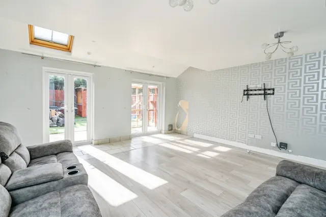 Ashurst Close, Bognor Regis, PO21, photo 3