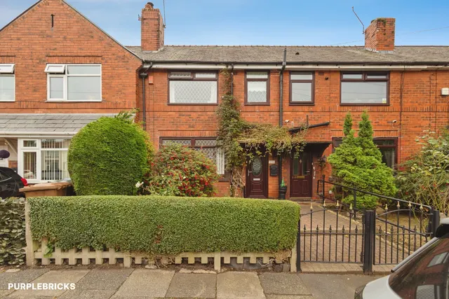 Boarshaw Road, Manchester, M24, photo 1