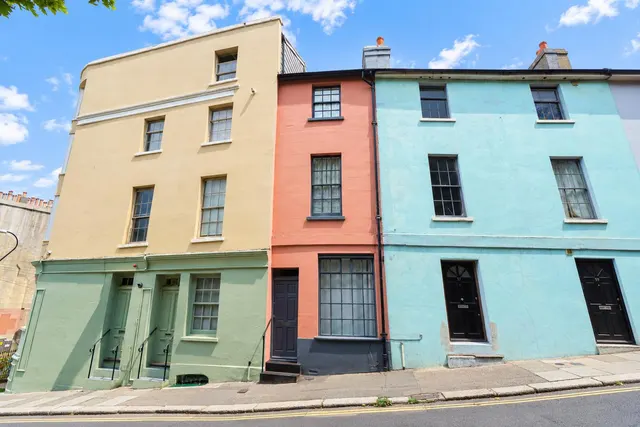 Castle Hill Road, Hastings, photo 1