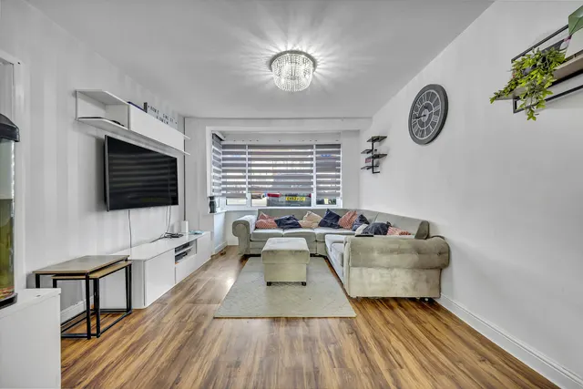Photo 2 — The Drive, Collier Row, Romford, RM5 3TR